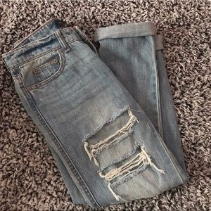 🦋I have 2 Aeropostale Ripped jeans